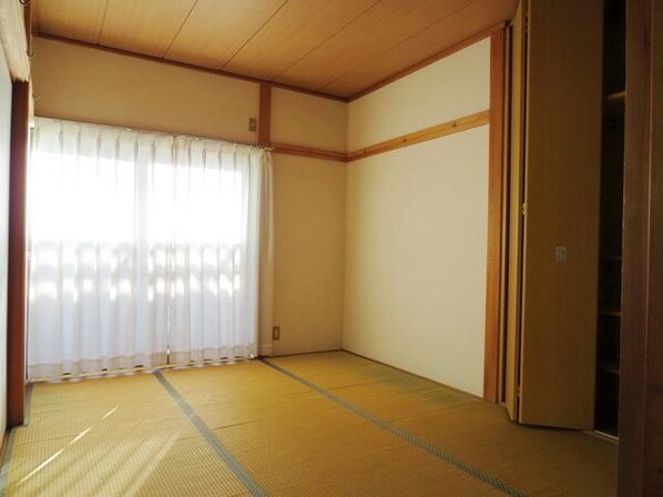 それいゆ一ツ橋弐番館の物件内観写真